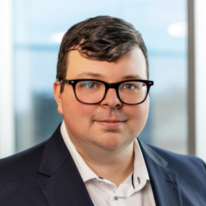 Photo of Chris Holmes