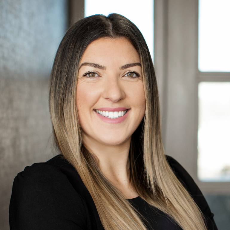 Cassandra Ironside – Photo